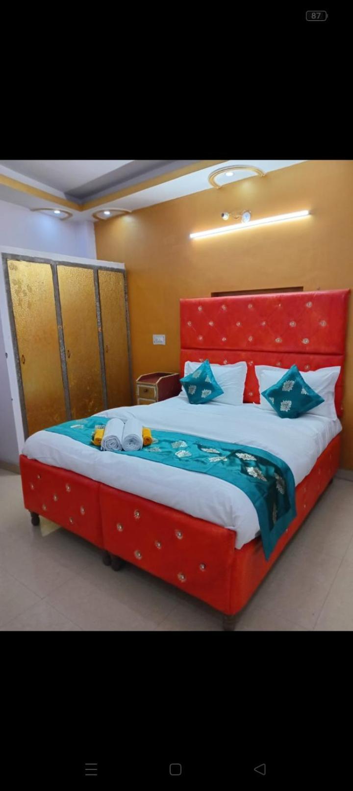 Shri Krishna Deep Residency Hotel New Delhi